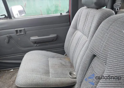 1994 Toyota Pickup 1/2 Ton Ex Lng Whlbase/Dx z USA, uszkodzony, nr VIN JT4RN93P3R5097037